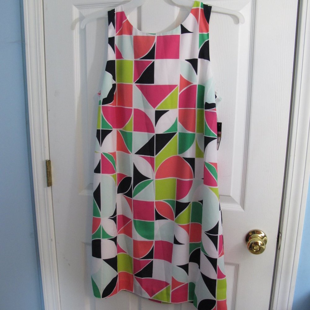 Crown & Ivy sleeveless dress Size - 14